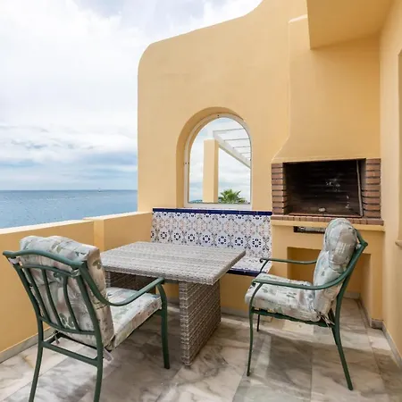 شقة Estepona Beach Apartment إِستيبونا